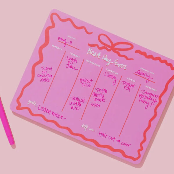 Best Day Ever Bow Weekly Planner- Taylor Elliot Designs